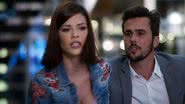 Kyra (Vitória Strada) e Rafael (Bruno Ferrari) em 'Salve-se Quem Puder' - Globo