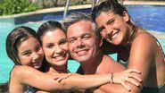 Otaviano publicou uma foto com a família durante um mergulho no mar - Instagram/@otaviano