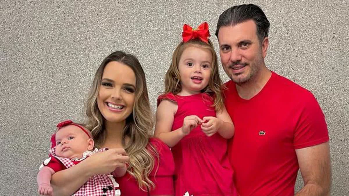 Thaeme comemora o 9º mesversário da filha com o tema Chapeuzinho