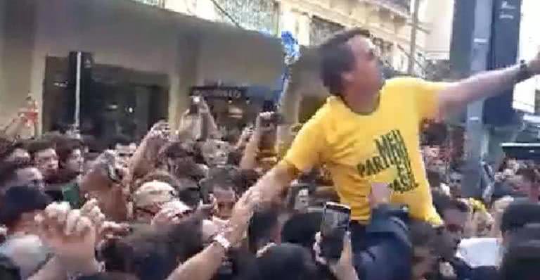 Bolsonaro levou facada na época da eleição de 2018. - Youtube