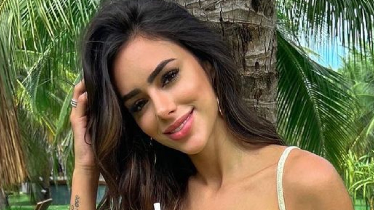 Bruna Biancardi é alvo de elogios ao postar foto de biquíni: “Uma