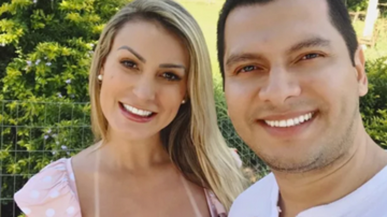 Andressa Urach revela que gostaria de voltar com o ex: “Me c*meu gostoso