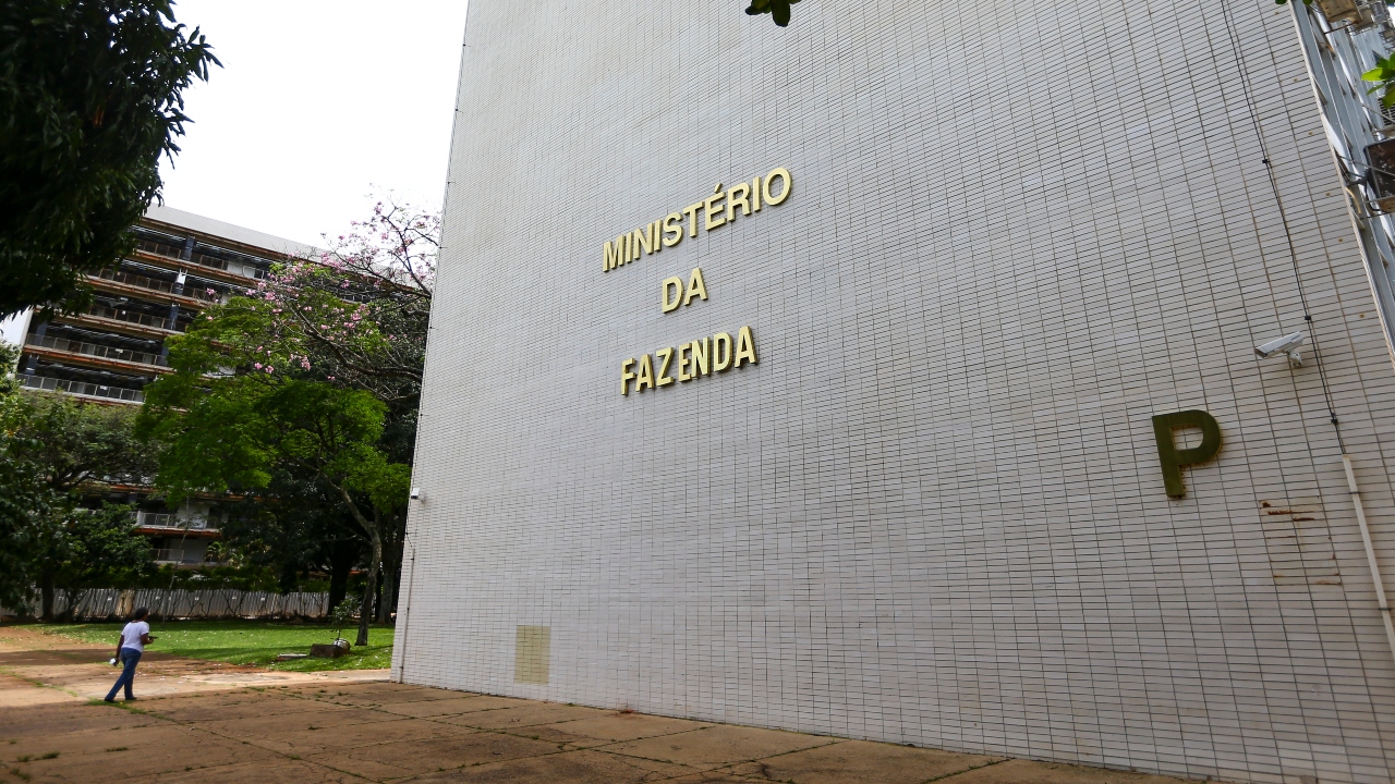 Globo, SBT e Band agora terão Bets: entenda e tome cuidado!