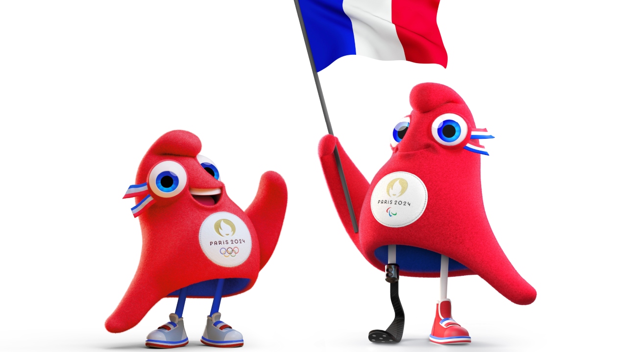 Phryge Paralímpica e Phryge Olímpica, mascotes dos Jogos Olímpicos, representam as boinas usadas pelos franceses durante a Revolução Francesa