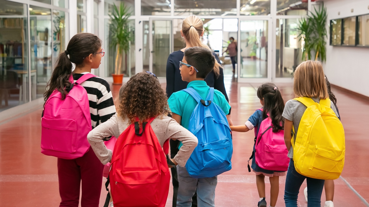 Segurança nas escolas: 5 dicas para escolher a escola do seu filho