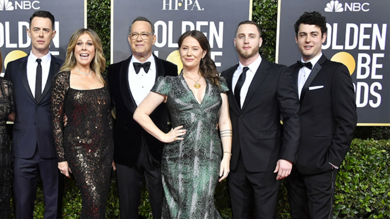 Tom Hanks, a esposa, Rita Wilson, e os quatro filhos