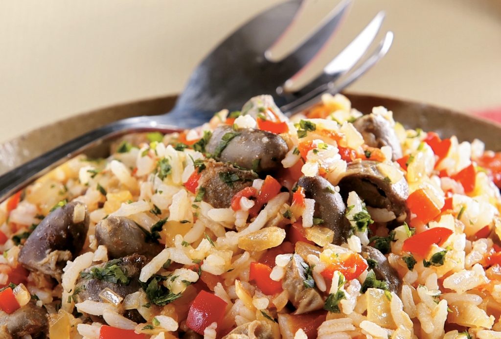 Foto de receita de arroz com miúdos