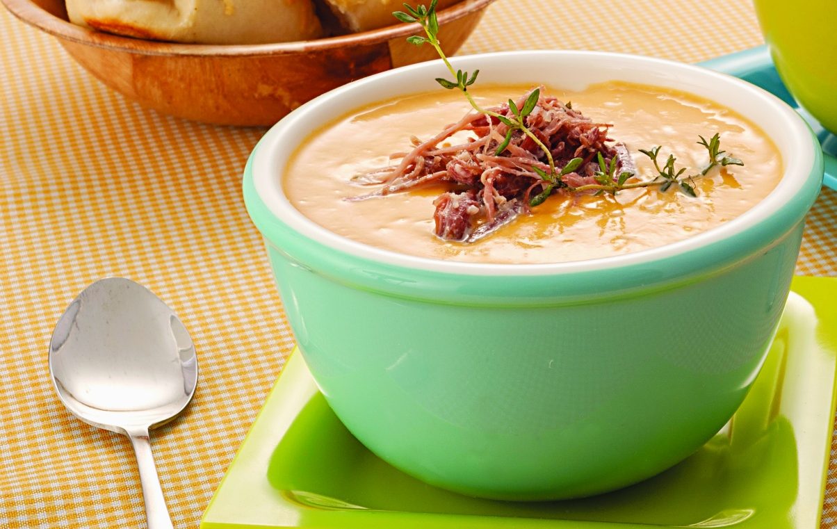 Receita de Caldinho de Abóbora com Carne Seca