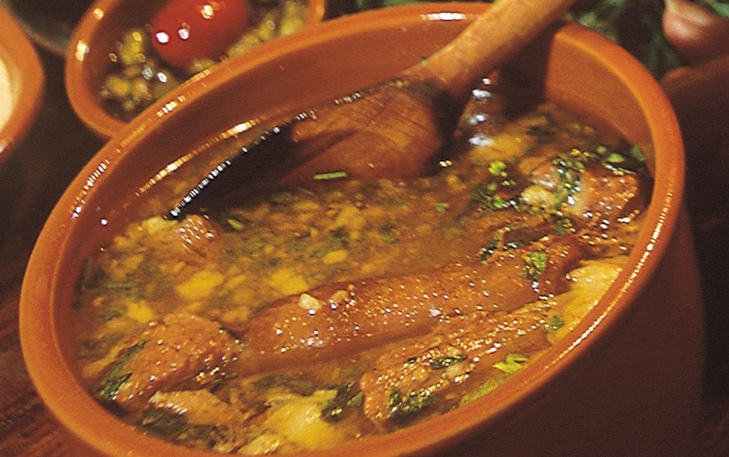 Receita de Caldo de Acém e Toucinho
