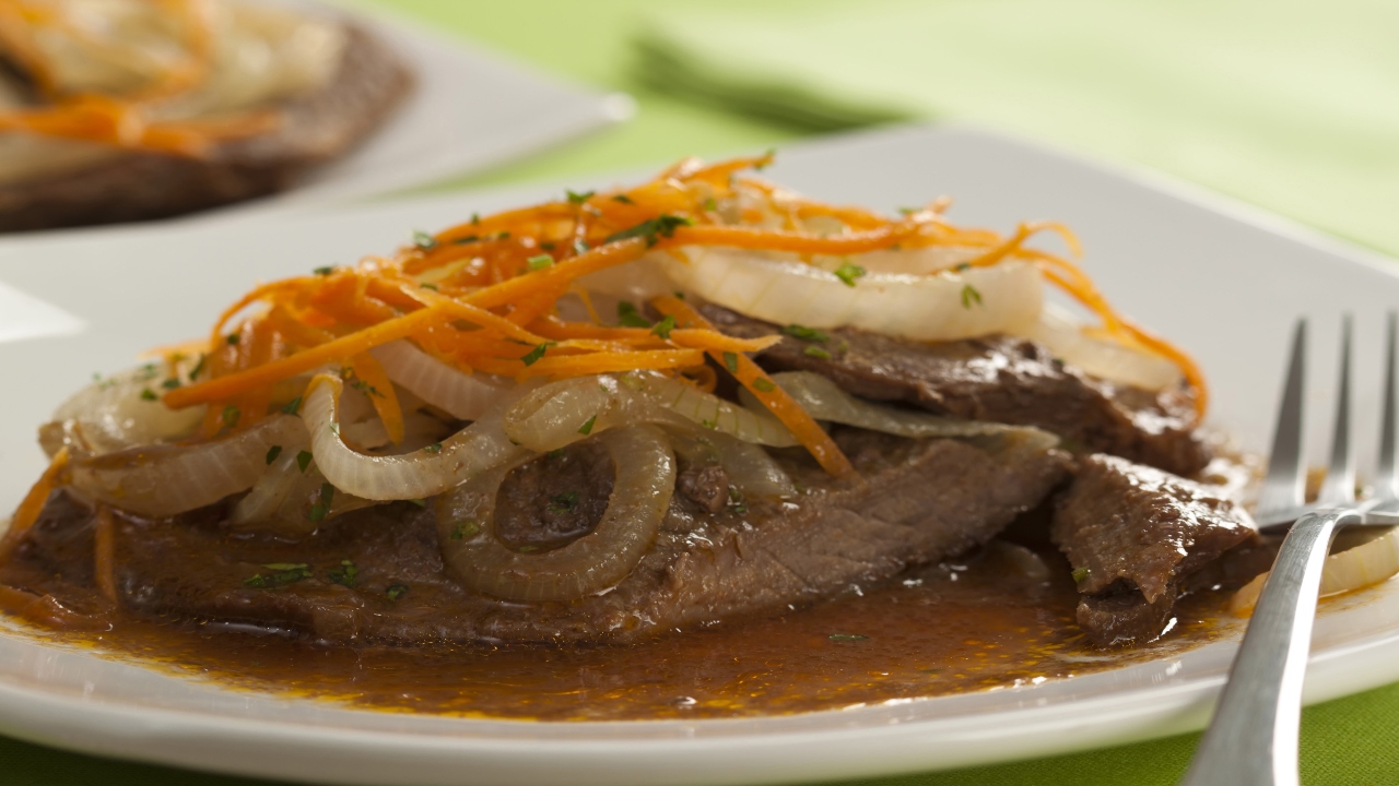 Foto de Bife de panela acebolado