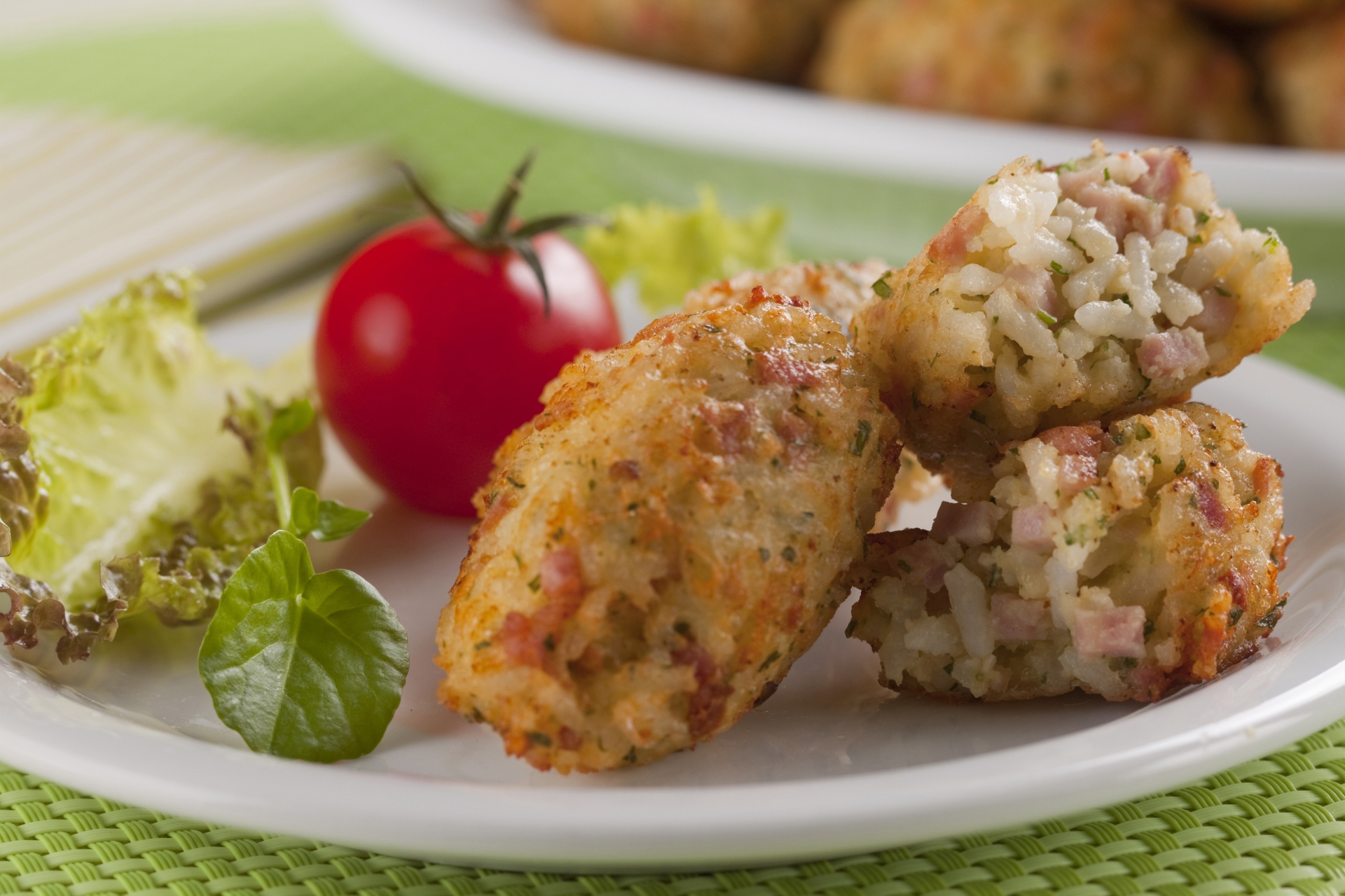 Bolinho de arroz com presunto