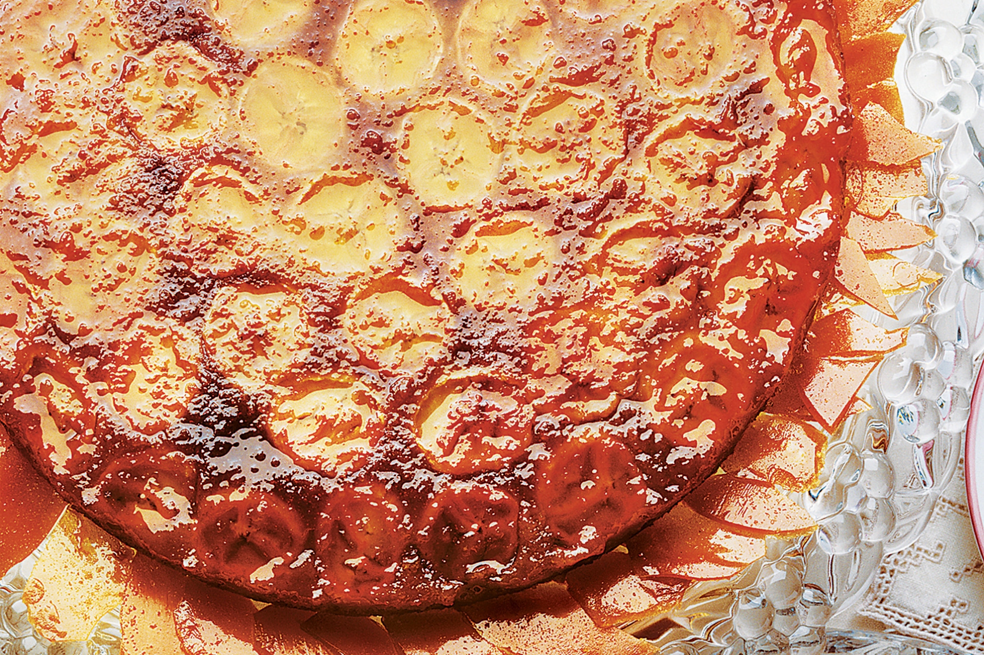 Bolo de banana Caramelada. Foto feita para a revista Ana Maria Receitas Testadas e Aprovadas que e encartada dentro da revista principal. Produçao culinaria: Irene Lopes, produçao visual: Sonia Lopes.