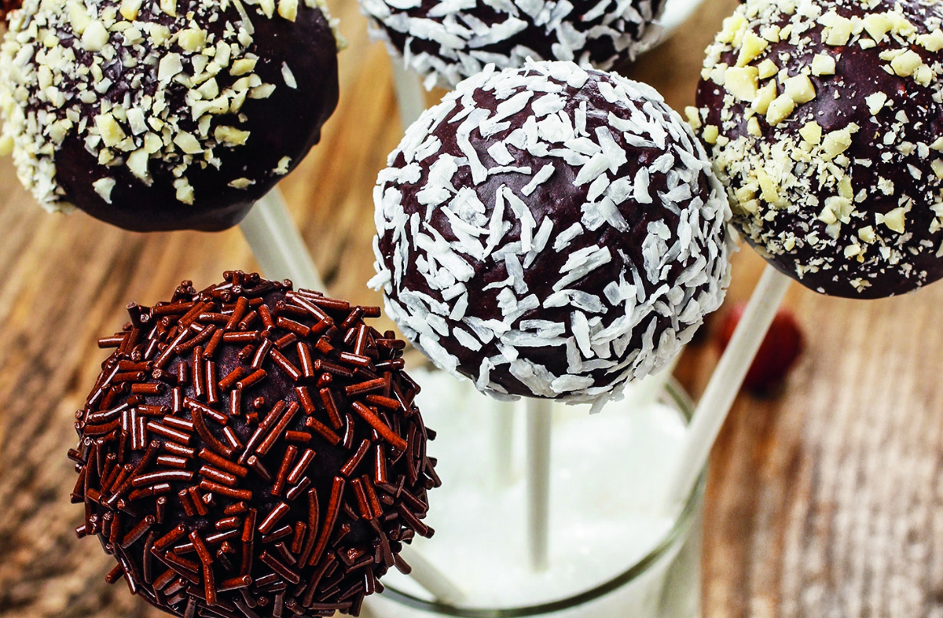 Foto de Brigadeiro no palito