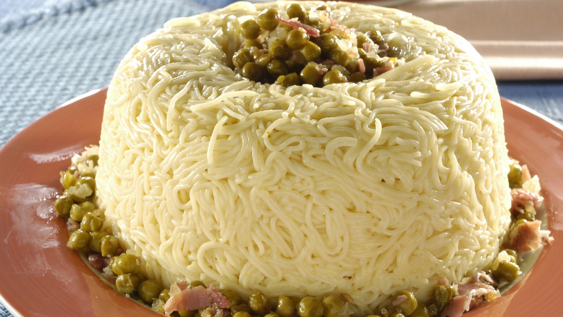 Coroa de macarrão
