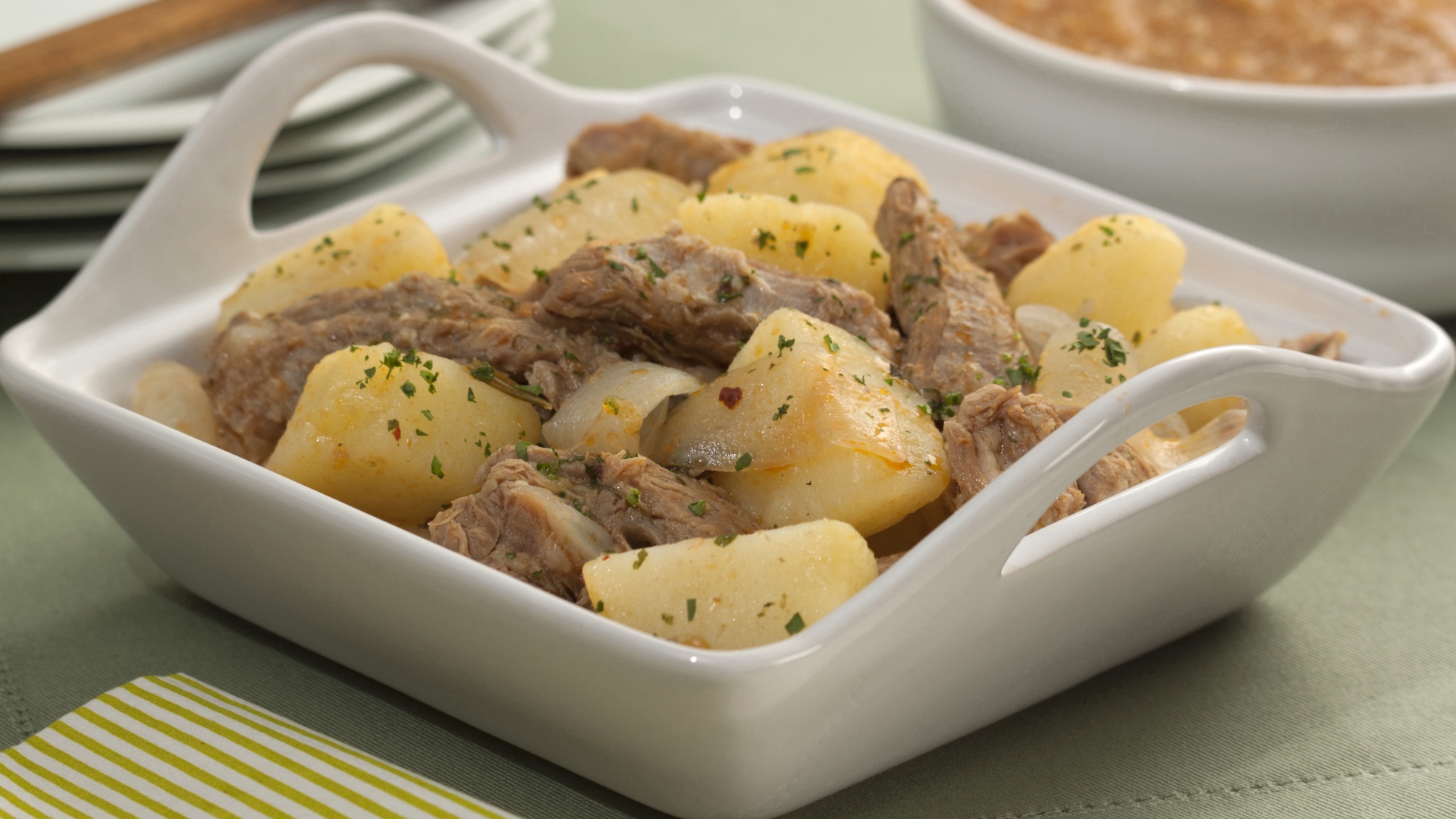 Costela de panela de pressão com pirão
