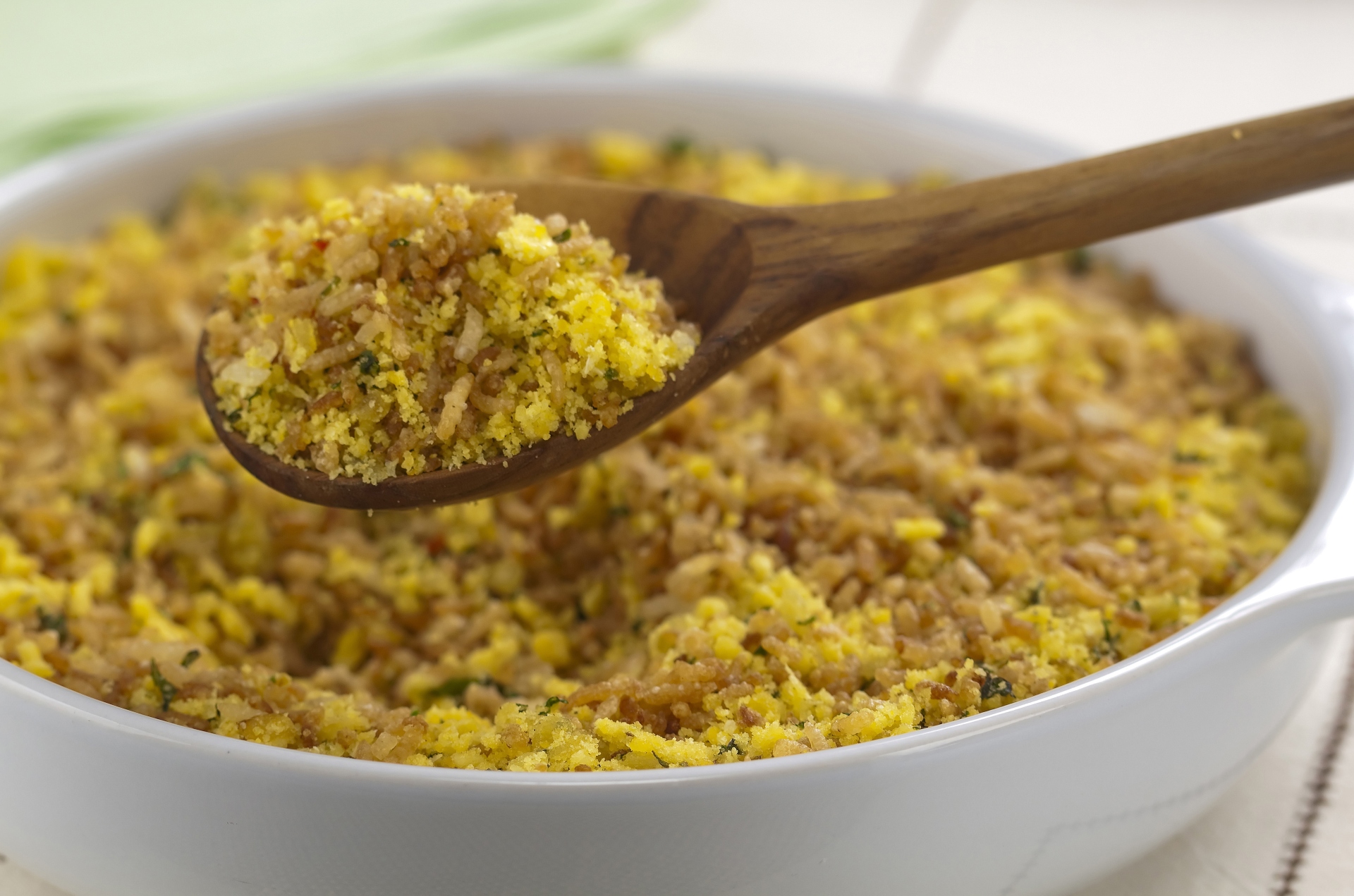 Foto de Farofa crocante de arroz frito e ervas