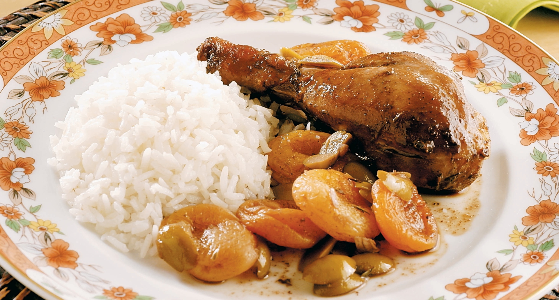Foto de Frango com damasco