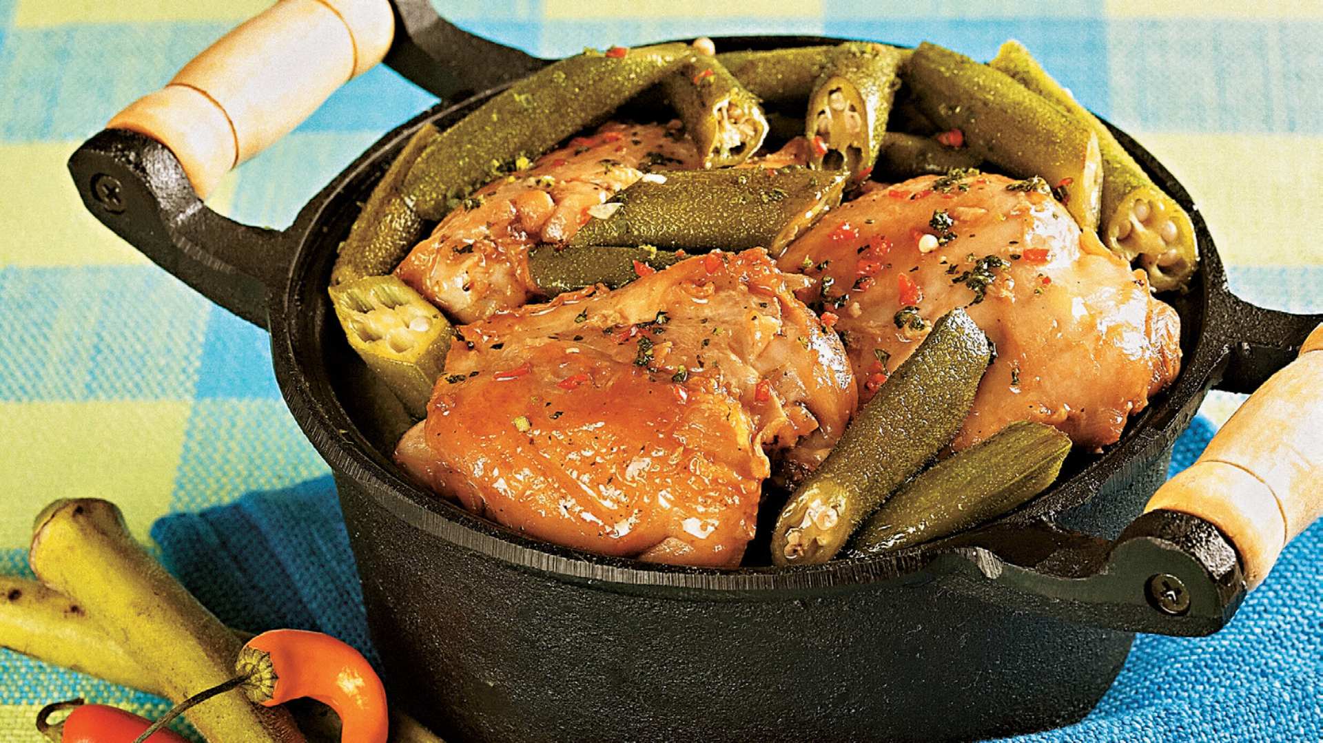 Frango com quiabo