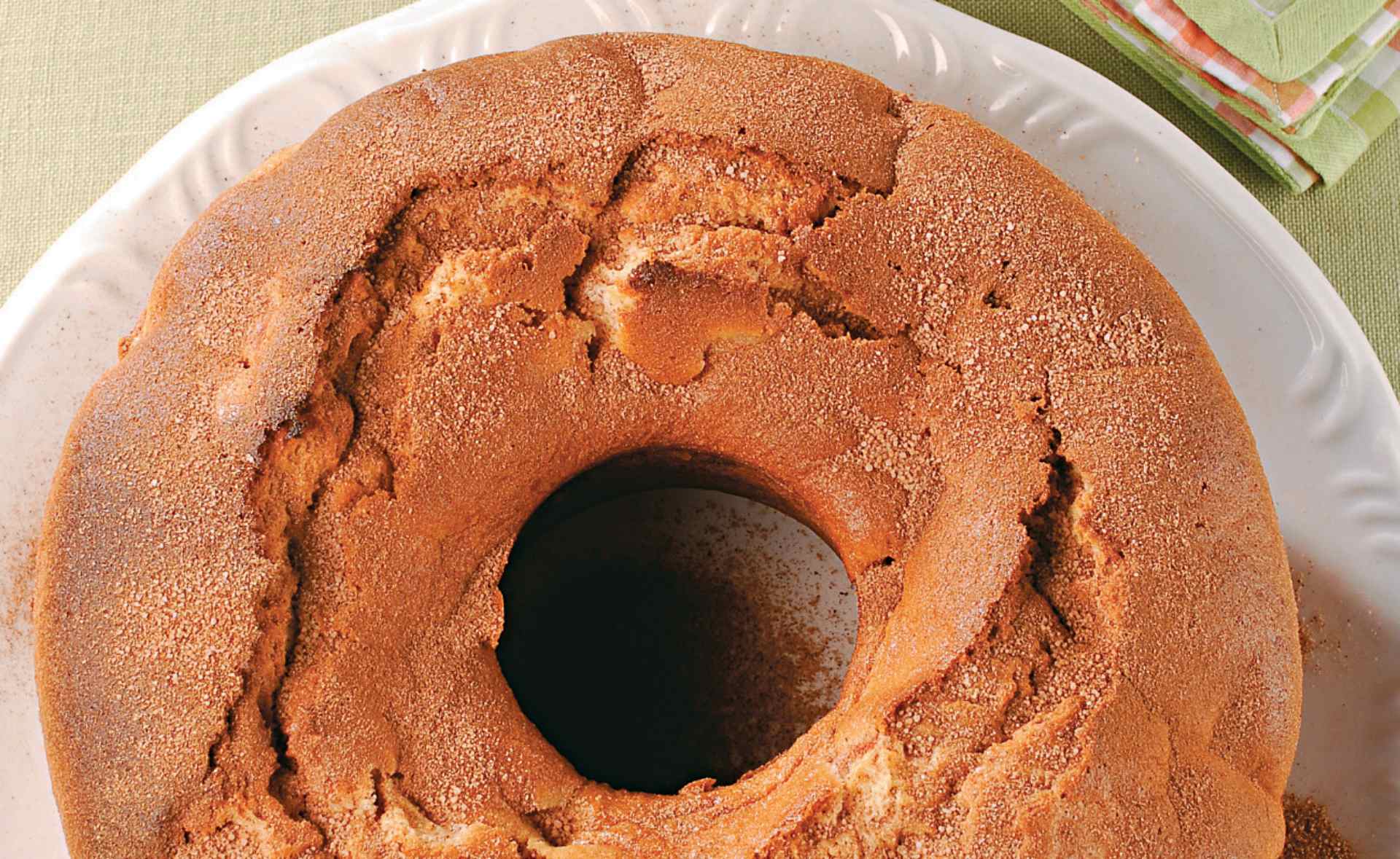 Bolo de maça e canela