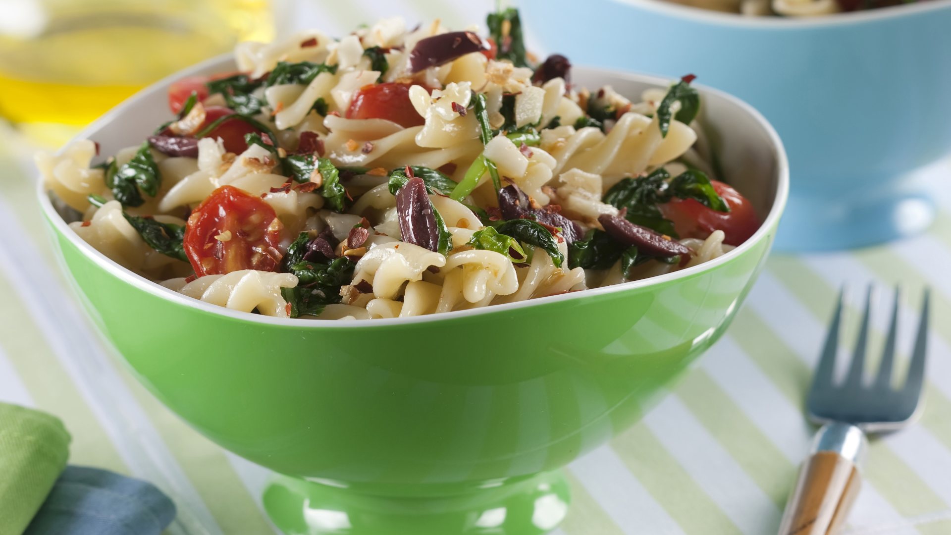 Macarrão ao Alho e Óleo, com Tomate e Rúcula