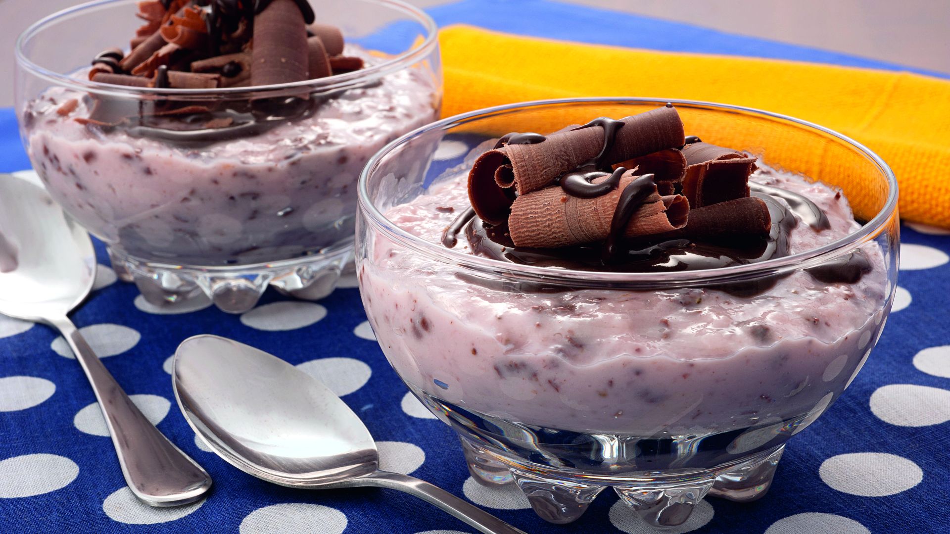 Musse morango e chocolate