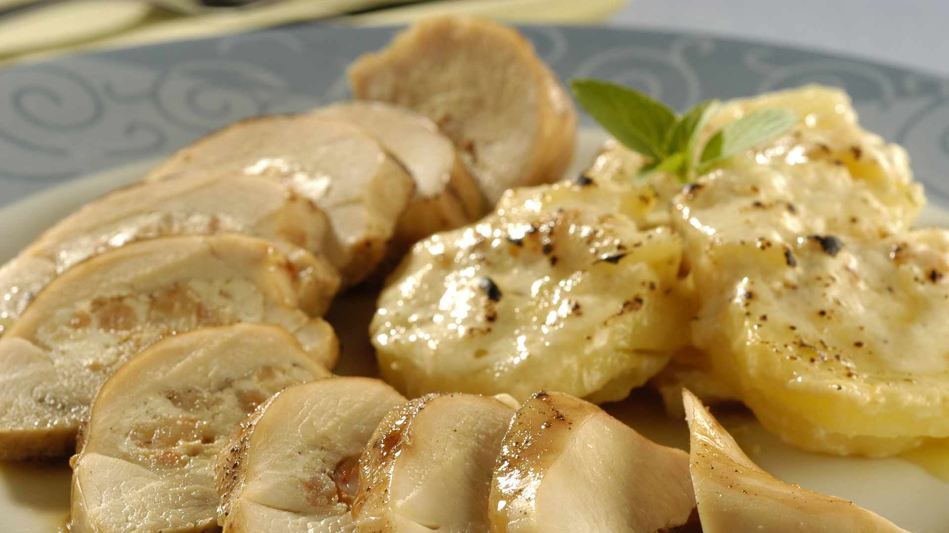Peito de frango recheado