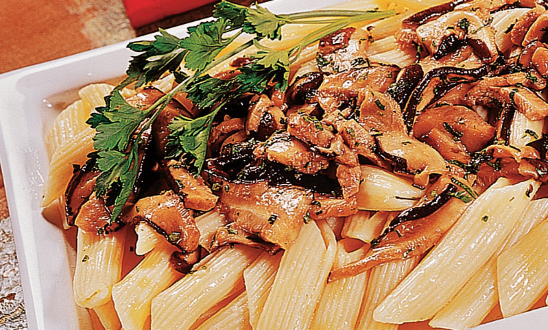 Penne com shitake