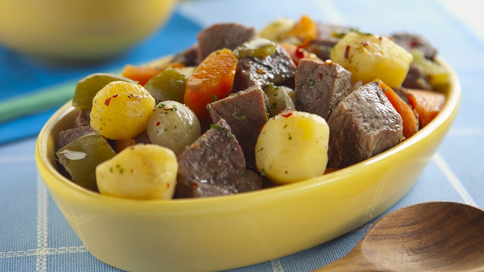 Picadinho de carne assada