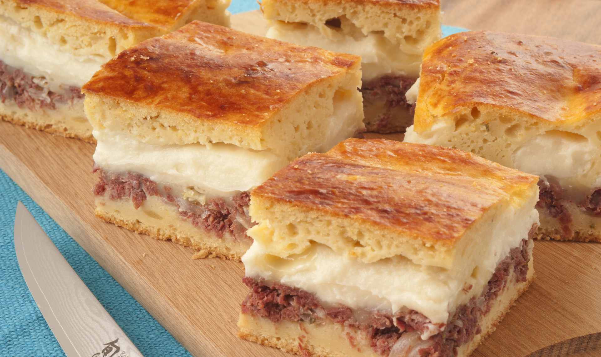 Foto de Torta de aipim com carne seca