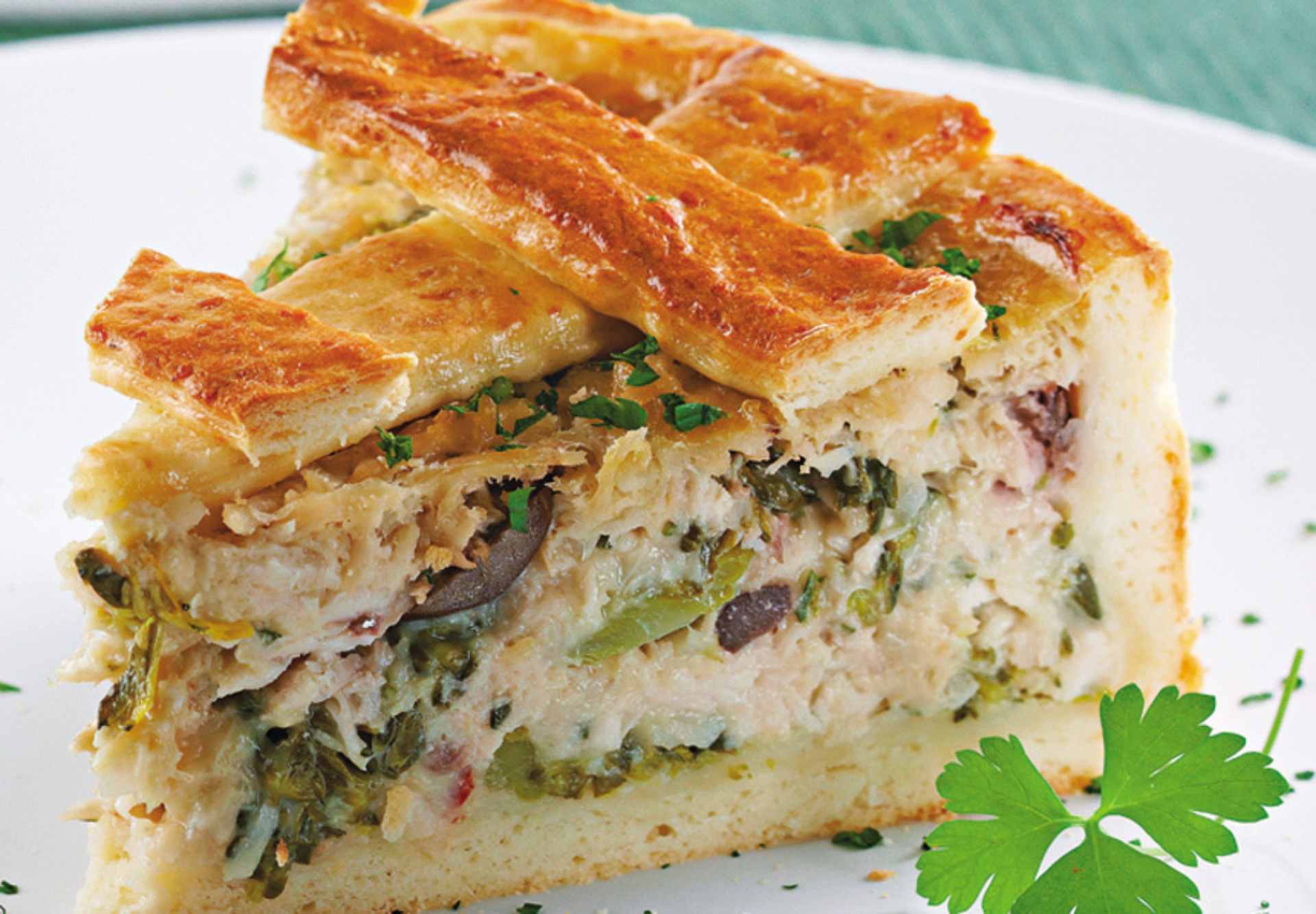 Foto de Torta de brócolis e frango