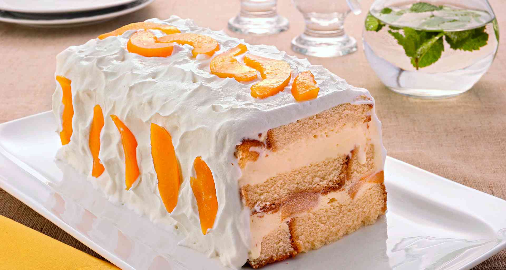 Foto de Torta de sorvete e bolo