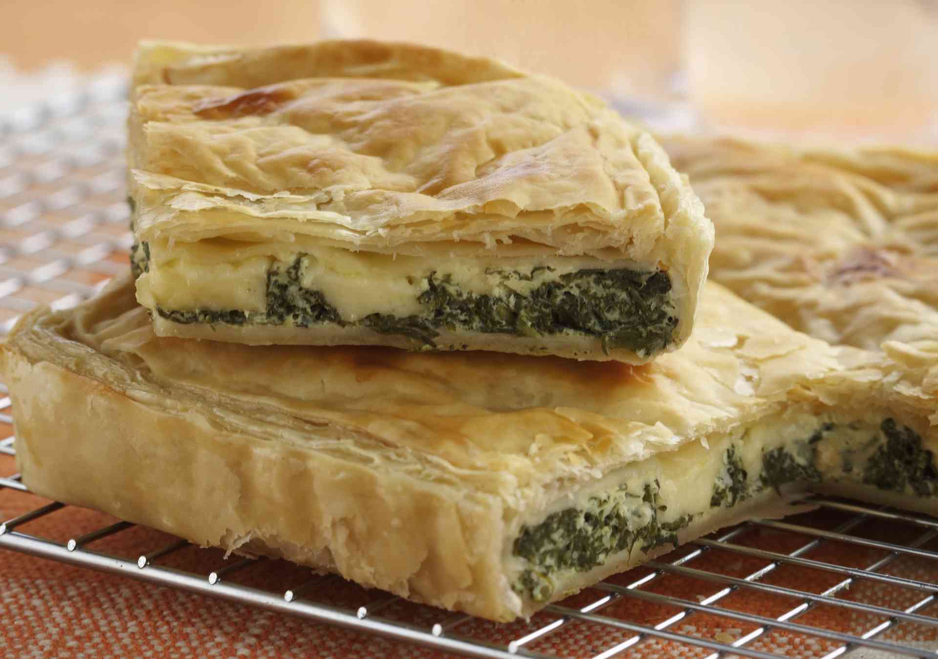 Foto de Torta folhada de espinafre e queijo