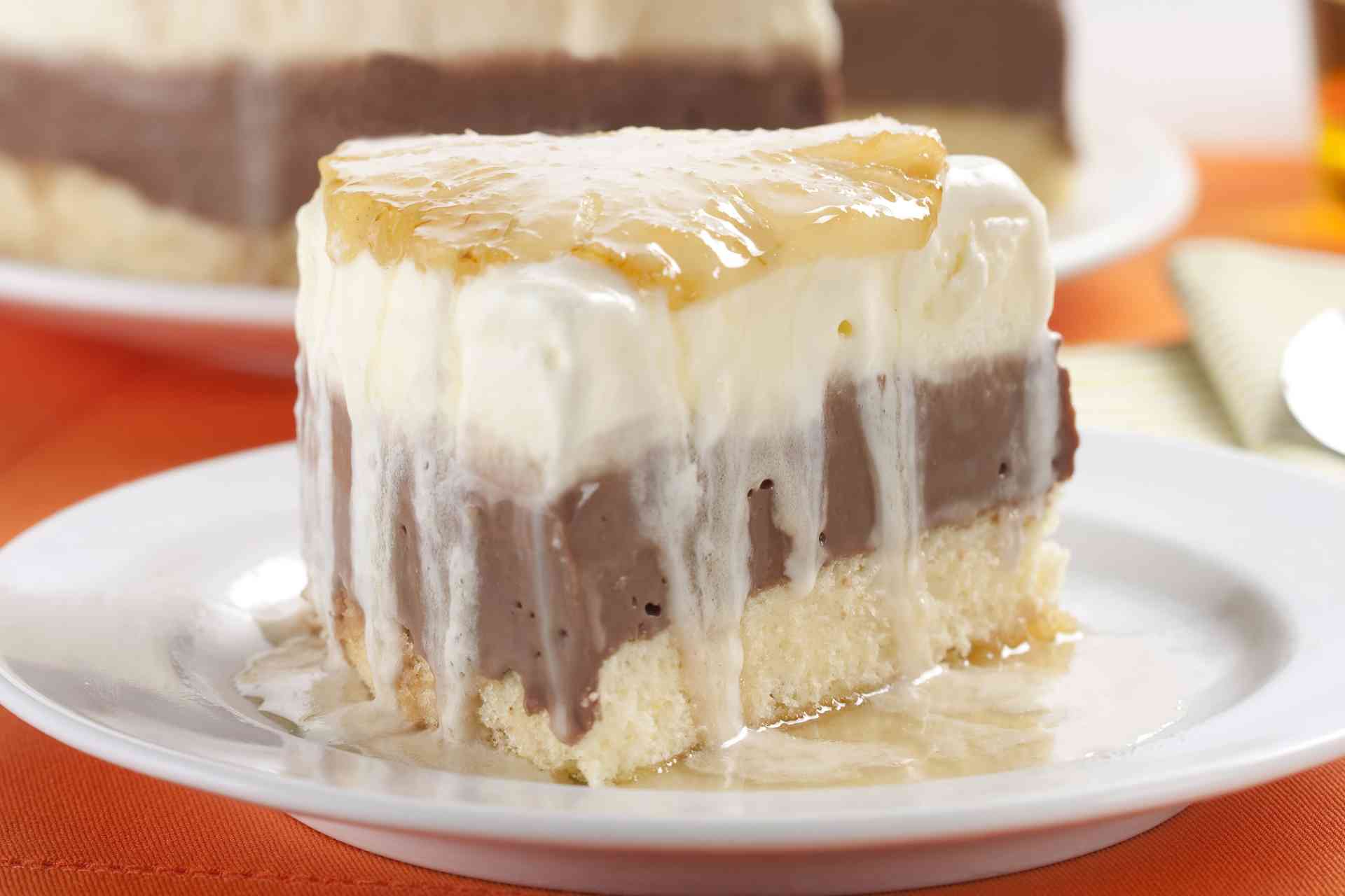 Foto de Torta gelada de abacaxi e chocolate
