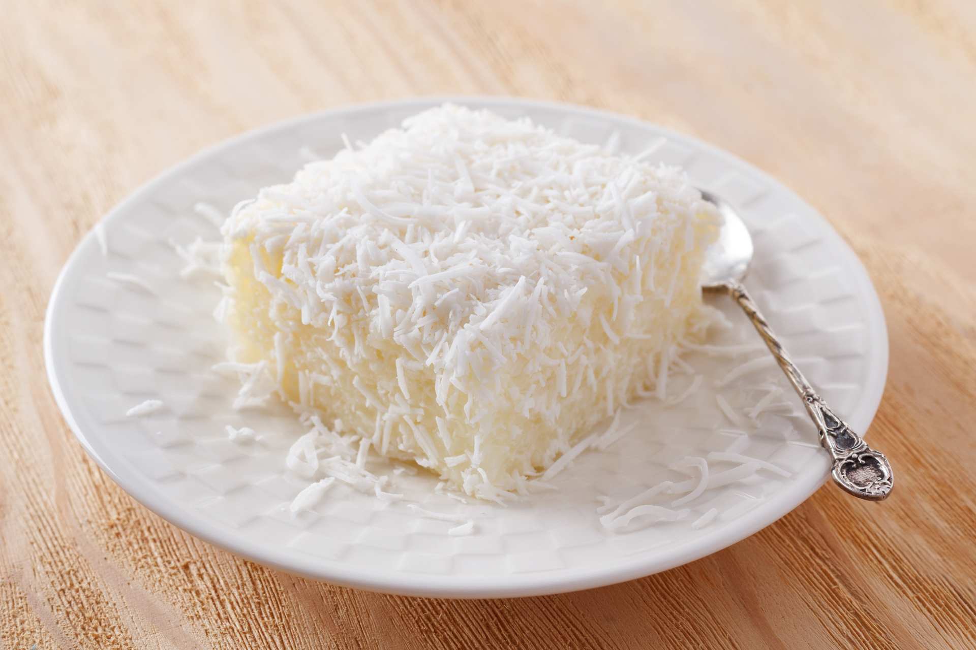 Bolo de Coco na Marmita - Getty Images