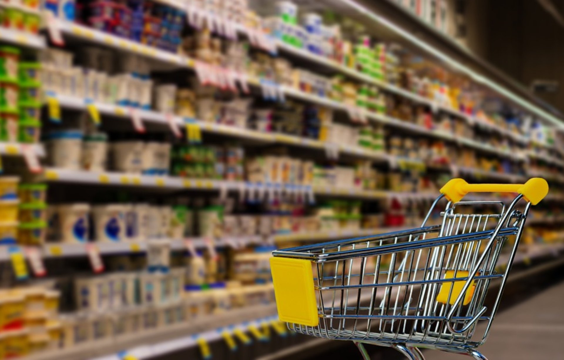 Fonte: Pixabay. Foto de carrinho no supermercado.