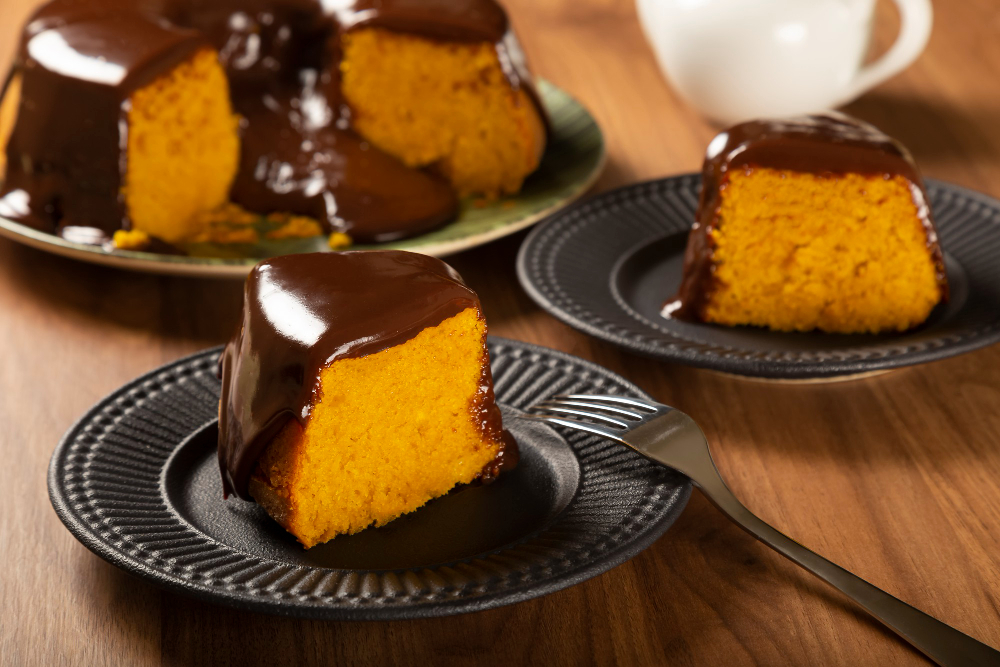 Corre aqui aprender essa receita incrível de Bolo de Cenoura delicioso