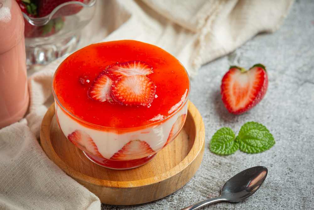 Mousse de Morango é a sobremesa que não pode faltar, faça agora!