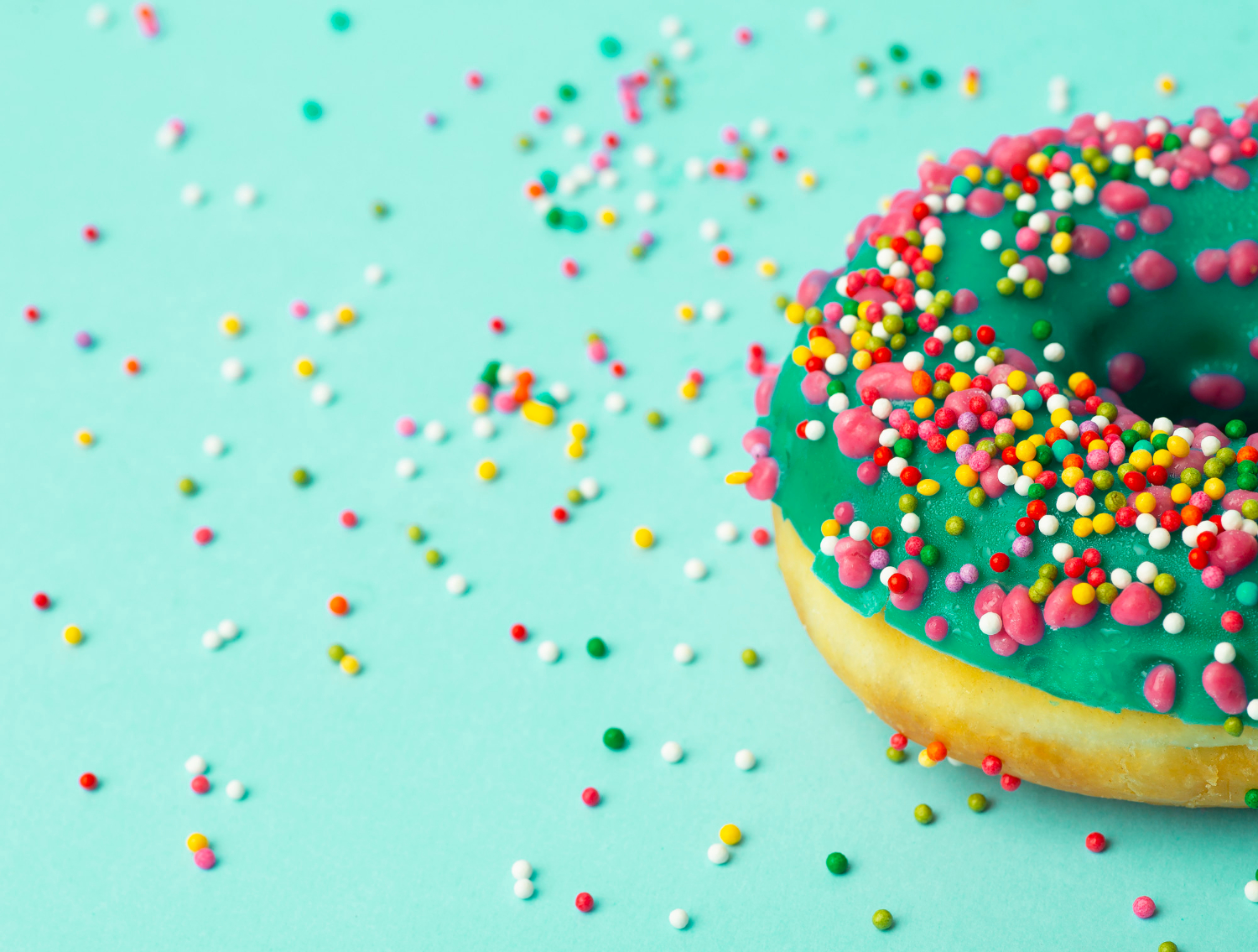 Esses Donuts Coloridos traz uma explosão de sabores para sua mesa!