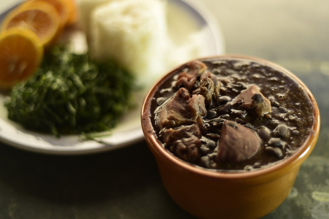 Feijoada da Vovó que não pode faltar hoje!