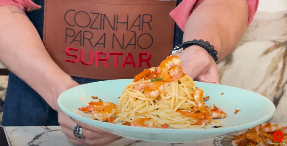 Camarão alho e óleo