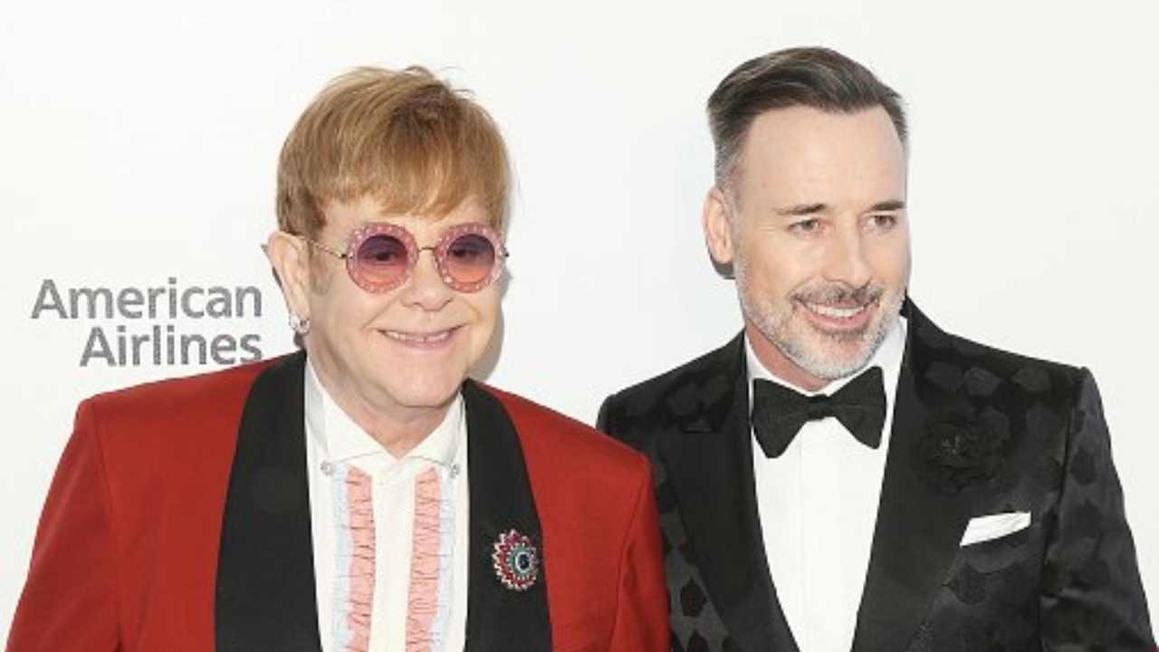 Elton John e David Furnish são pais de Zachary, de 13 anos, e Elijah, de 11 (Imagem: Reprodução/Redes Sociais)