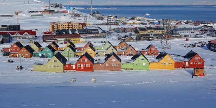 Longyearbyen - wikimidia commons