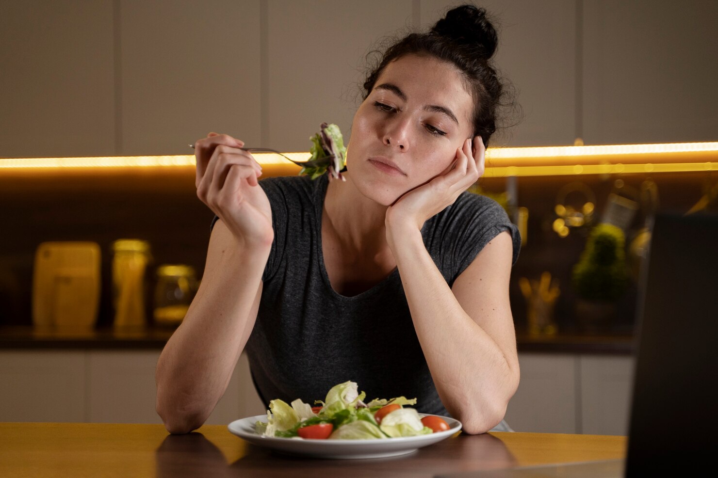 Alimentação emocional: é possível dosar as emoções por meio da alimentação