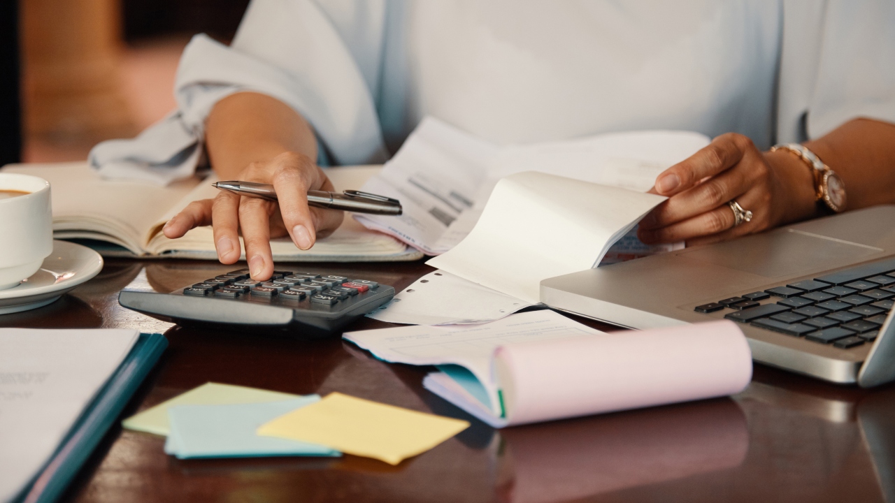 Antecipação do 13º salário: como funciona?