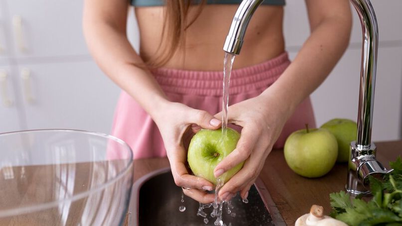 como lavar frutas e verduras casca dura agua sanitaria