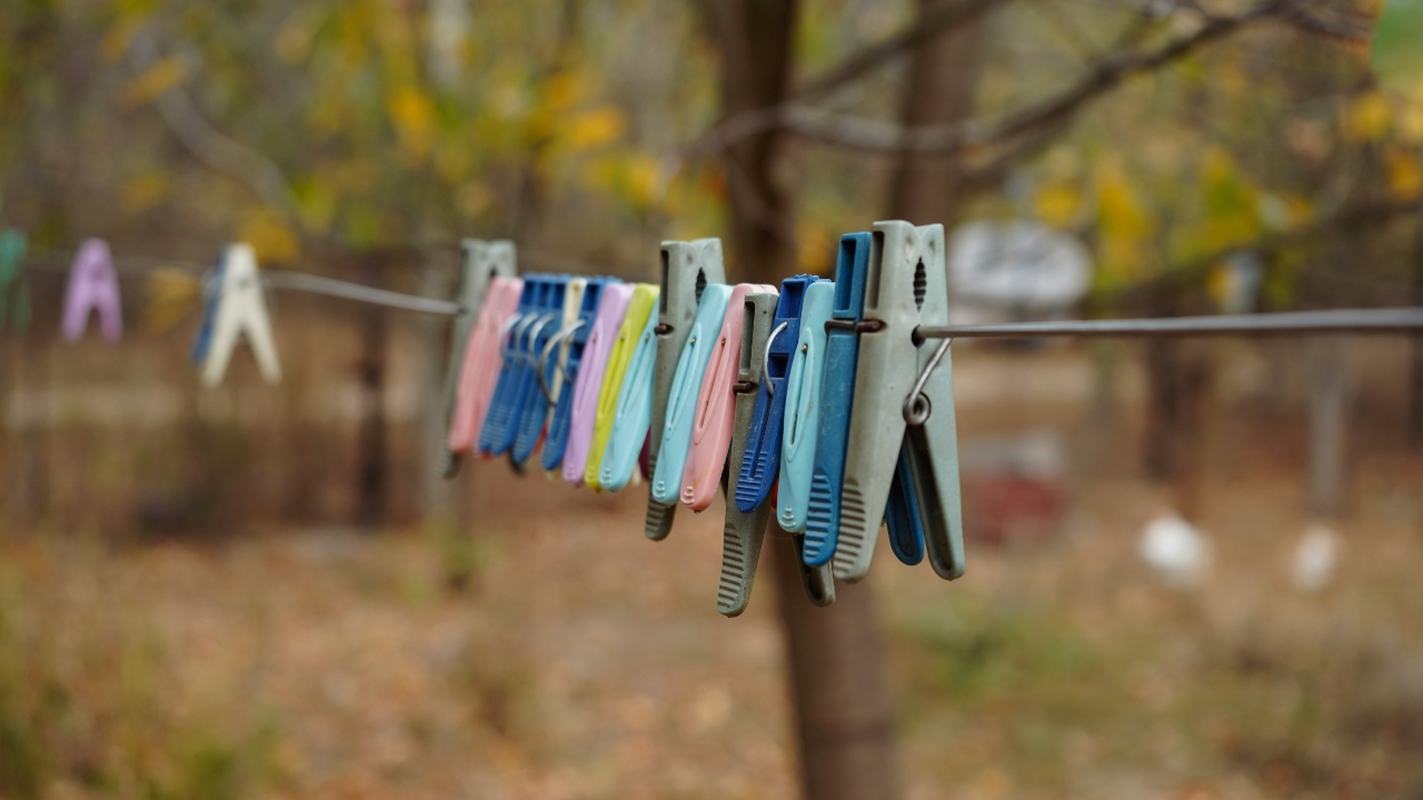 Lavagem das peças é fundamental para manter a qualidade das roupas