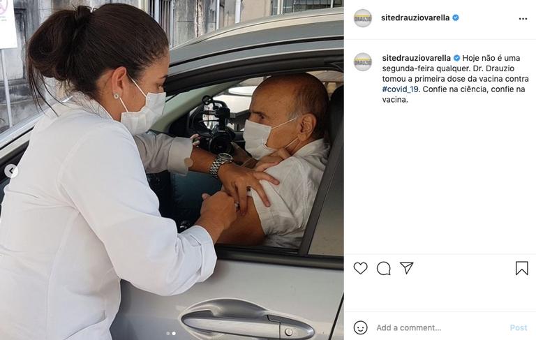 Drauzio Varella recebe primeira dose da CoronaVac