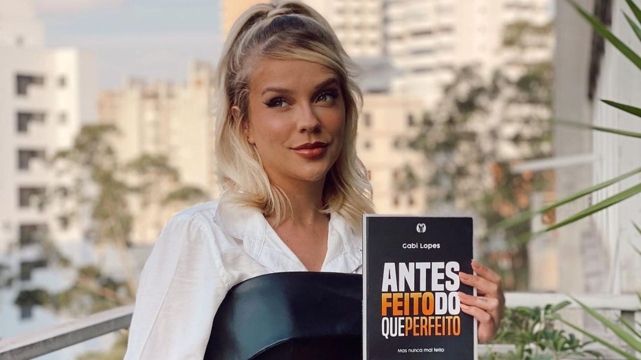 Gabi Lopes e seu livro