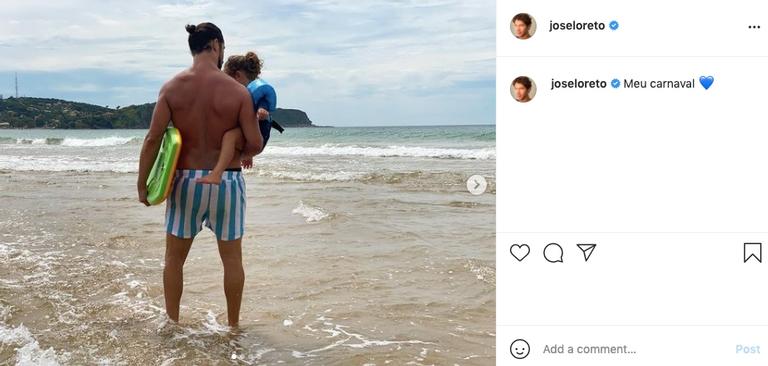 José Loreto se derrete por Bella, em cliques surfando na praia