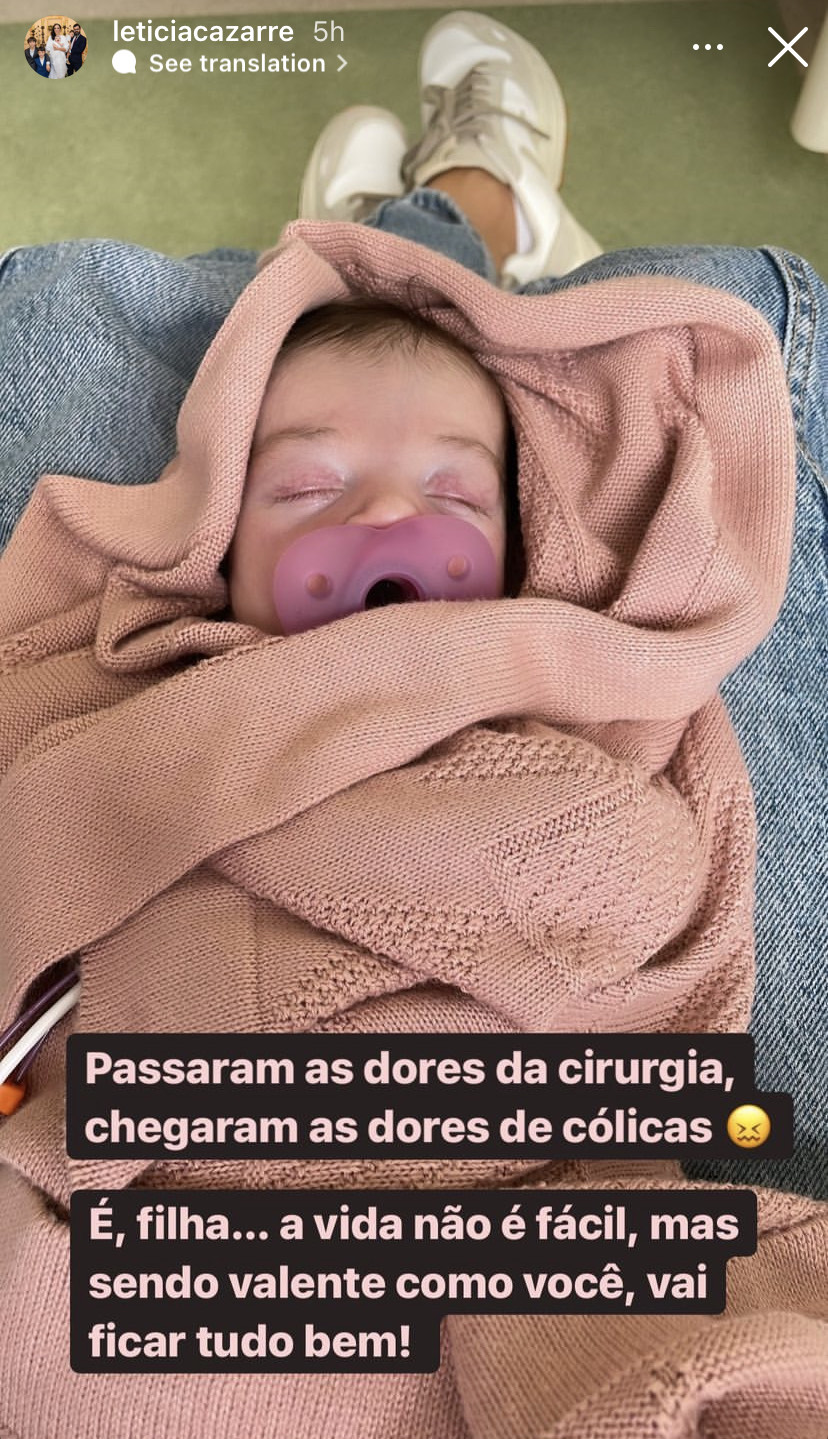 Foto de Maria Guilhermina nos Stories de Letícia Cazarré